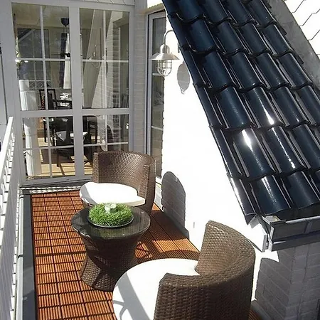 アパート Baedervilla Bergstrasse 30 Baedervilla Bergstrasse 9 ティメンドルファー・シュトラント