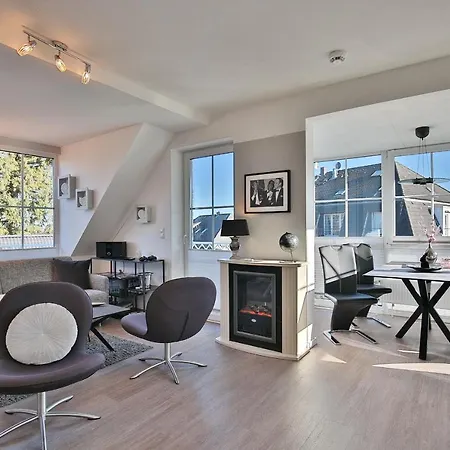 Baedervilla Bergstrasse 30 Baedervilla Bergstrasse 9 ティメンドルファー・シュトラント