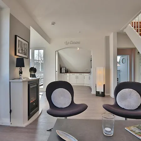 Baedervilla Bergstrasse 30 Baedervilla Bergstrasse 9 ティメンドルファー・シュトラント